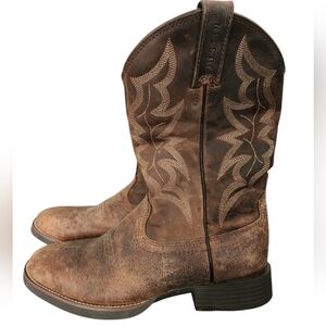 Justin Boots Distressed Brown Western Boots
